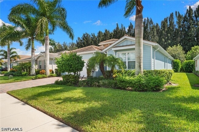 14523 Topsail Dr