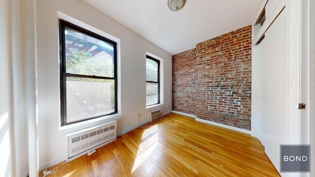 Building Photo - 427 East 73 Street Unit 3B Rental