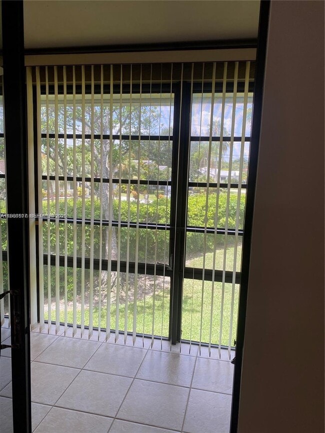 Photo - 10407 E Clairmont Cir Unit 210