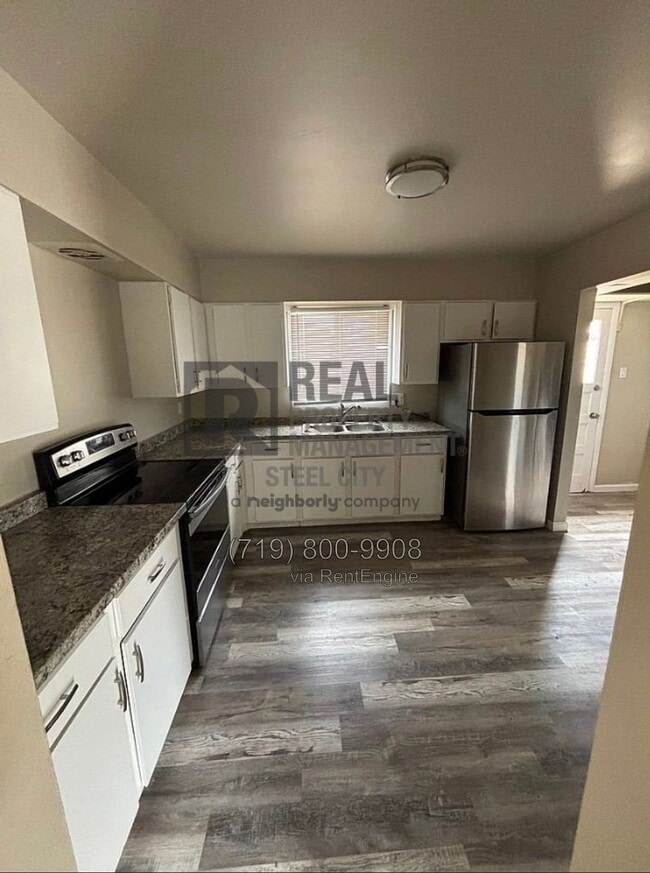 Photo - 2132 E 6th St Unit 2132 E 6th