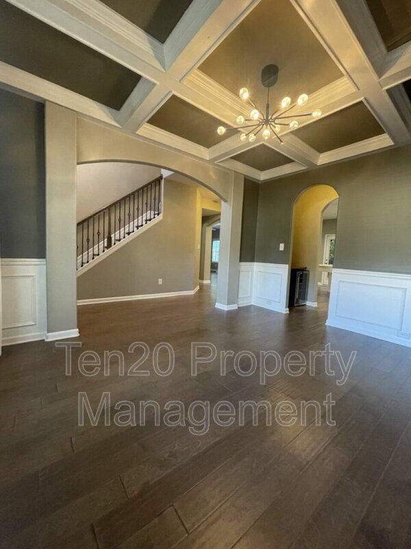 Photo - 236 Cedar Wy