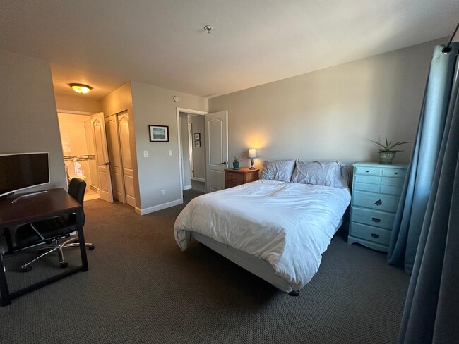 Photo - 41 Grandview St Unit 906