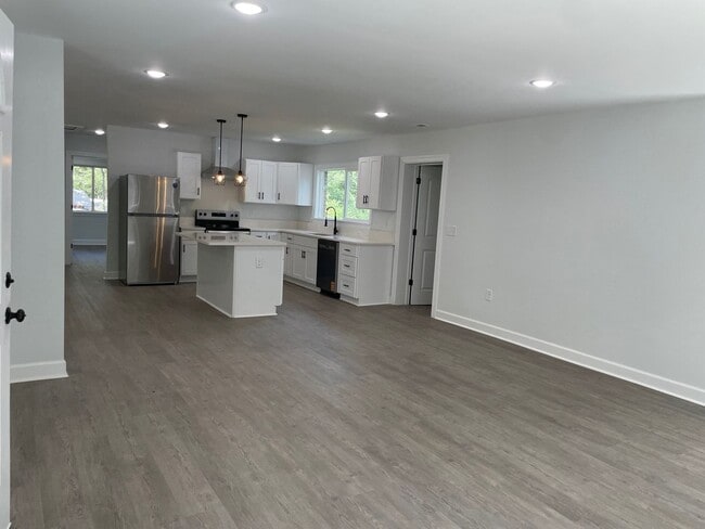 Photo - NEWLY REMODLED 3 BED, 2 BATH BRICK HOME LO...