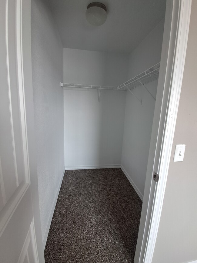 Ridgecrest Apartments