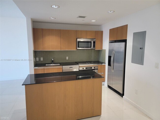 Photo - 1 br, 1 bath Condo - 1050 Brickell Ave Apt... Unidad Apt 3004
