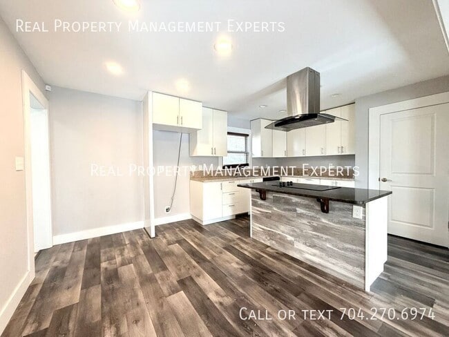 Photo - 3819 Langley Rd