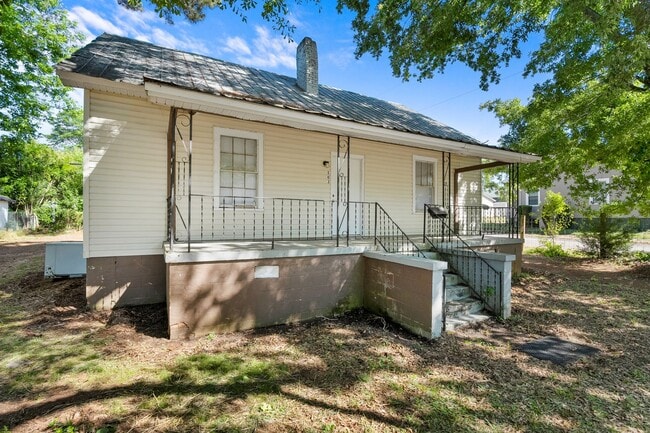 Photo - 503 Hayes St