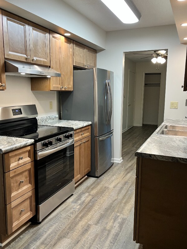 Photo - 914 Weston Ct Unit 914