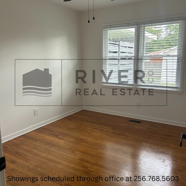 Photo - 909 Tyler Ave
