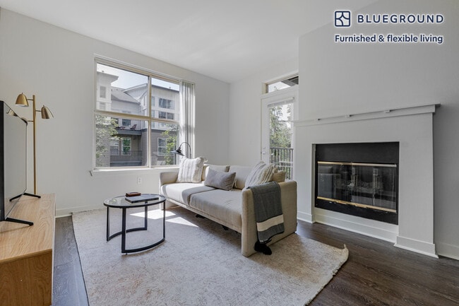 Photo - 11000 NE 10th St Apartamento Unidad FL3-ID879