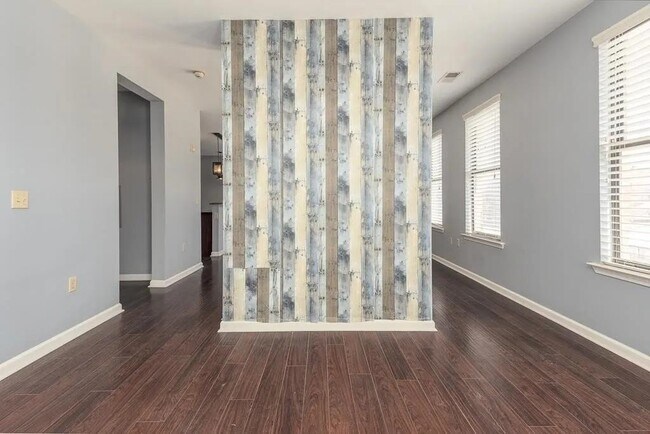 Photo - 721 Litty Ct Unit 201
