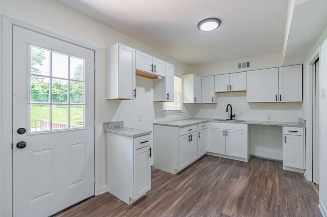 Photo - Beautifully Updated 3-Bedroom Home for Rent in Memphis