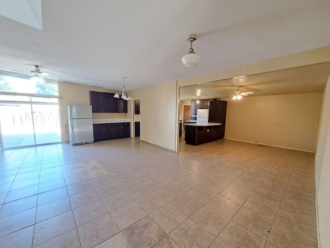 Photo - 1312 Toyon Plz