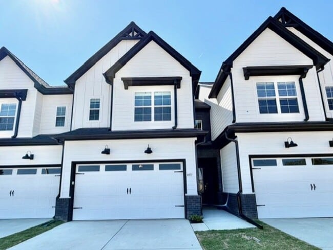 Building Photo - ChateletDrive4871 Unit 1
