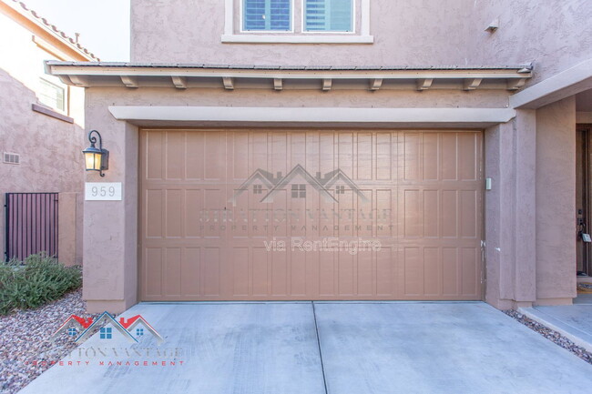 Photo - 959 W Zion Pl