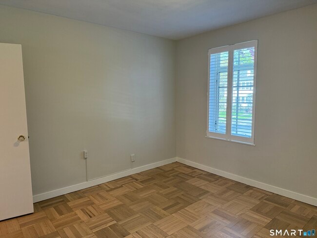 Photo - 20 Outlook Ave Unit 102