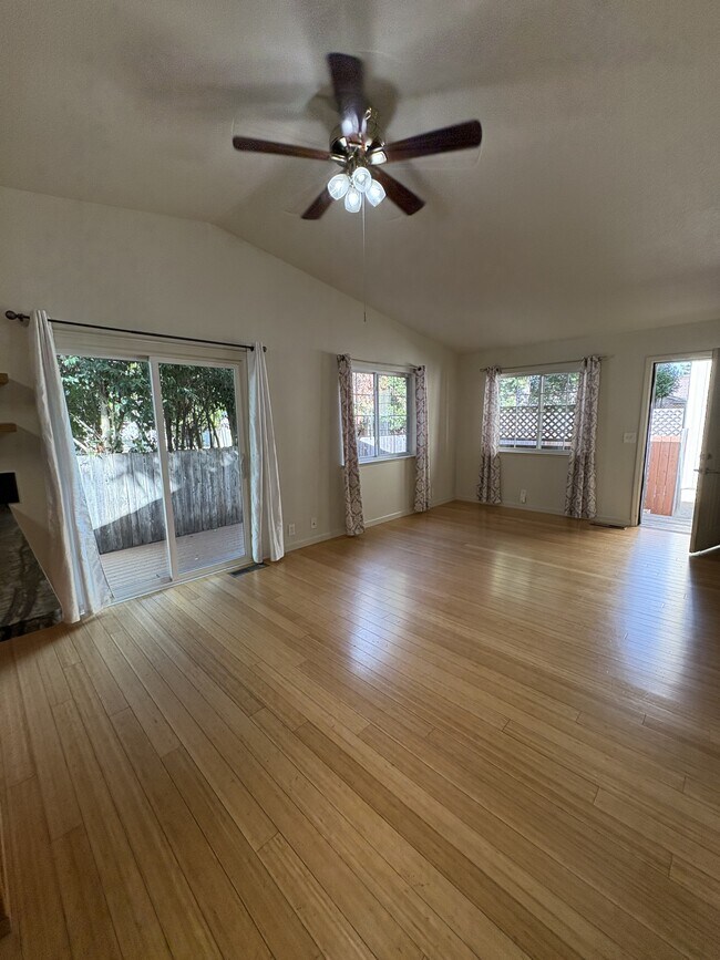 Photo - 2806 Marlow Rd