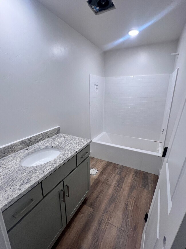 Photo - 1300 Cassia Ave
