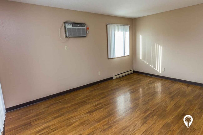 Parkview Apartments and Townhomes