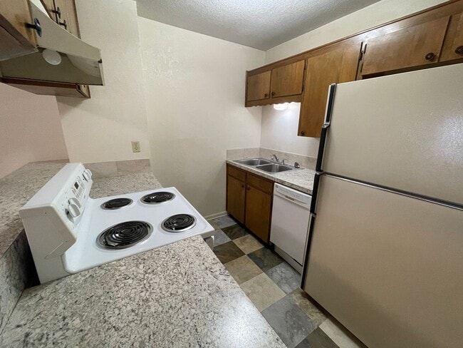 Photo - 1306 Brown Dr Unidad A