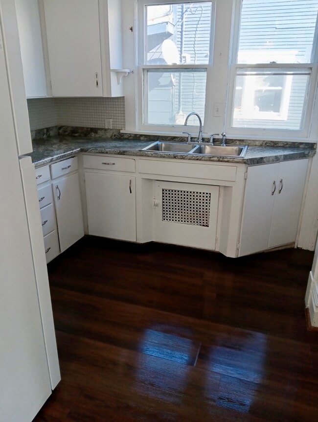 Photo - 206 Summit Ave