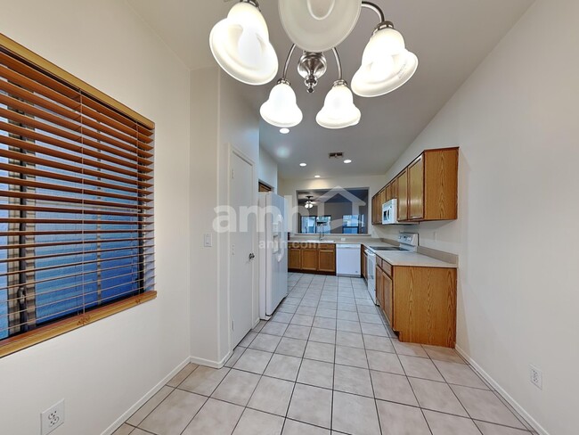 Photo - 2852 E Devon Ct