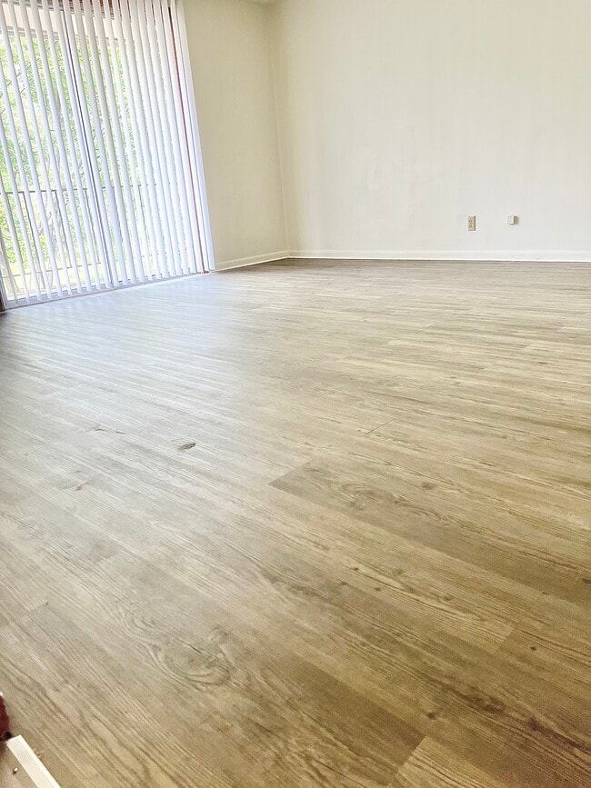 Dellwood Apartments