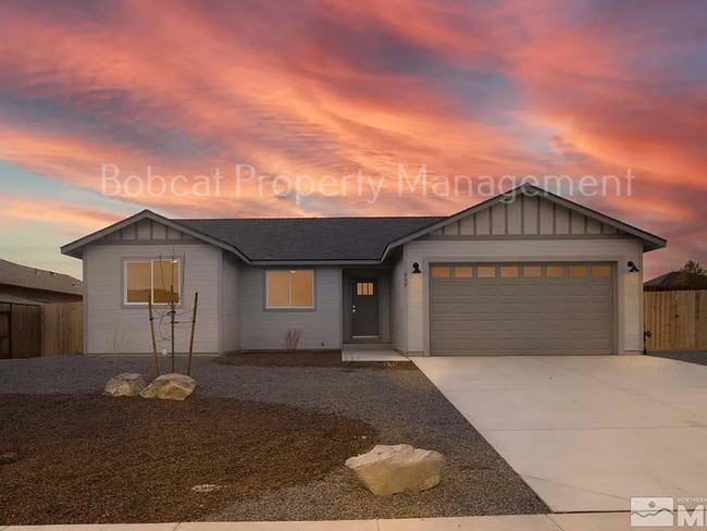 Building Photo - 909 Saltbrush Rd