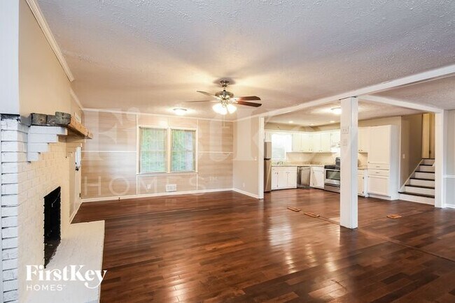 Photo - 4716 Cheri Lynn Rd NW