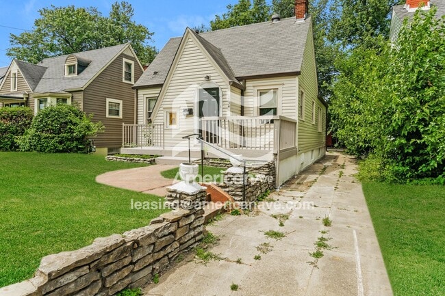 Photo - 1734 S 23rd St