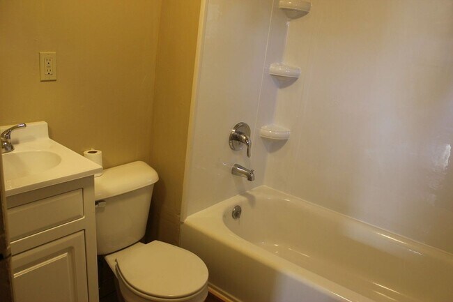 Photo - 110 1/2 S F, Livingston MT