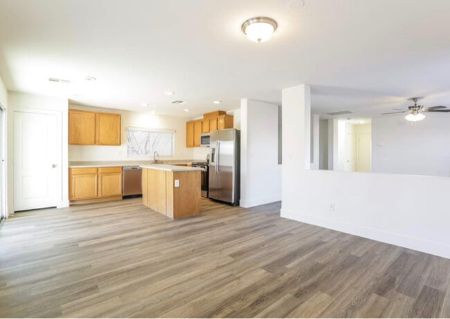 Photo - 3212 Ferdilah Ln