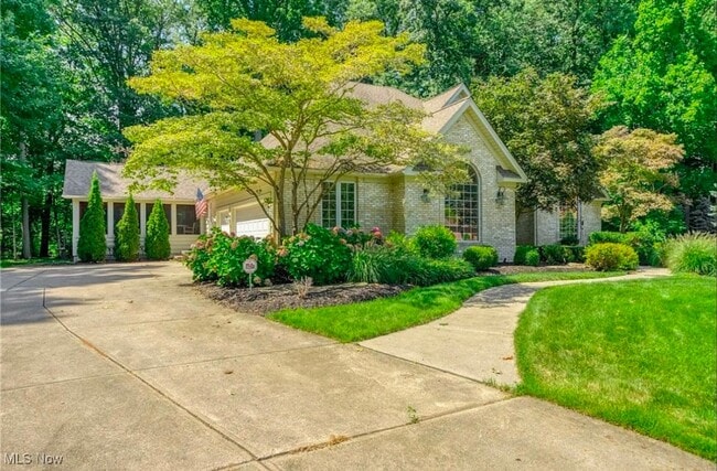 Photo - 8432 Hilltop Dr