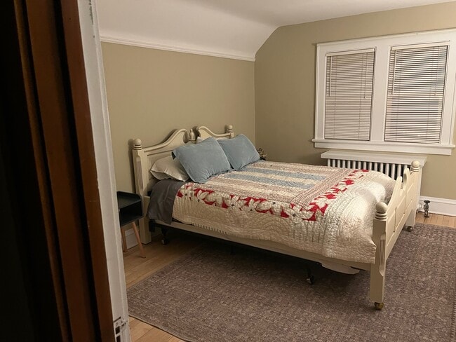 Building Photo - 1751 N 60th St