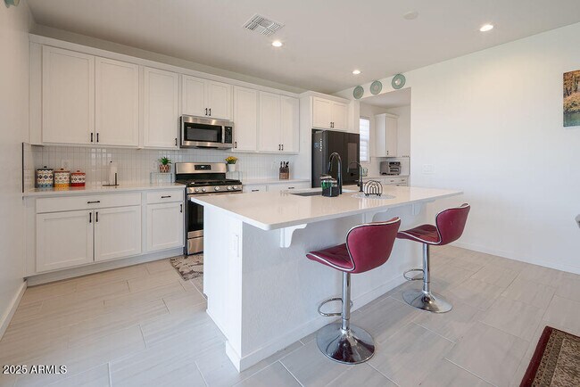 Photo - 2820 N 196th Dr