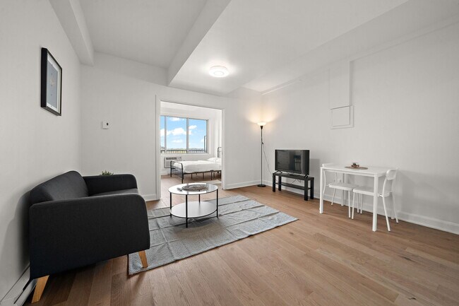 Photo - 4775 Av Borden