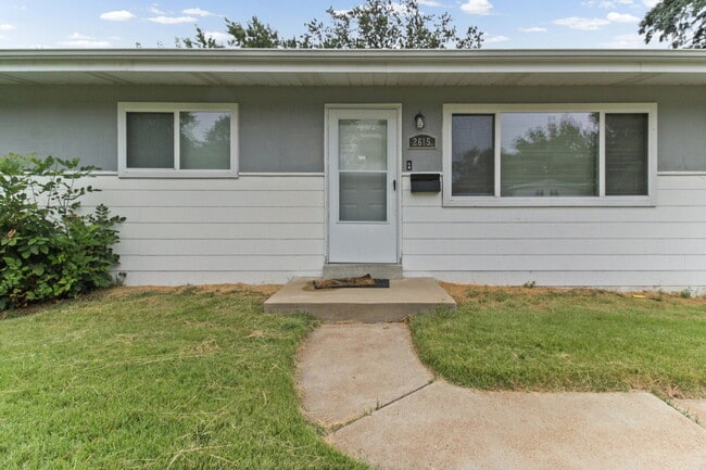 2615 Flamingo Dr