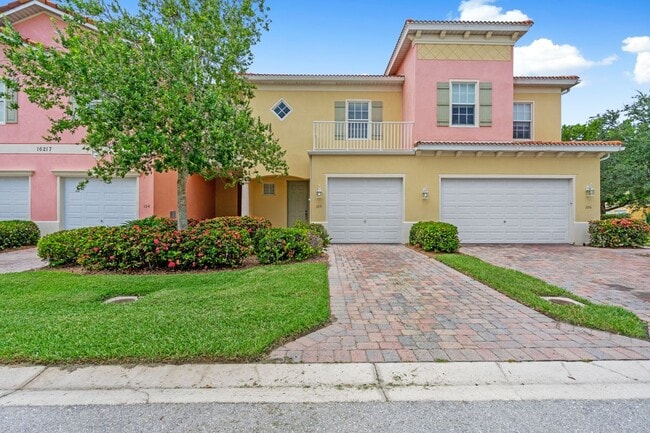 Photo - 16217 Via Solera Cir Unit 105