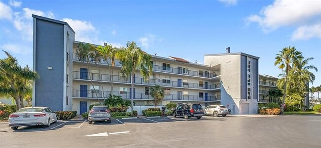 Photo - 14773 Cumberland Dr Unit 404D