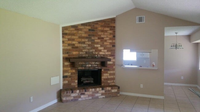 Photo - 12210 Roandale Dr