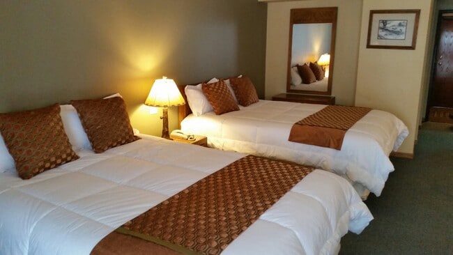 Photo - Rib Mountain Inn