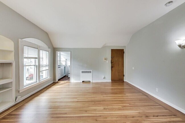 Photo - 2338 Channing Way Unit 05