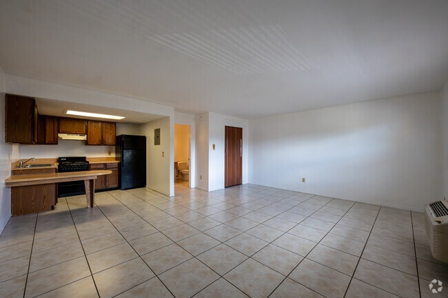 Efficiency - 480SF - Studio Space - Fountain View Apartments