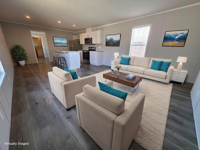 Photo - 1404 W Commodore Blvd