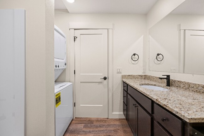 Photo - 1335 SE Jetty Ave Unit A-5