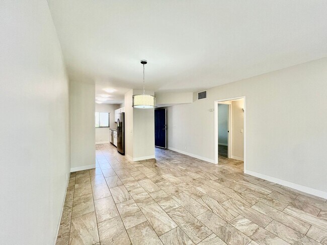 Photo - AVAILABLE NOW! 2 Bedroom / 2 Bathroom Cond...
