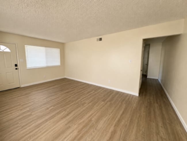 Photo - 2117 Palisade Ave