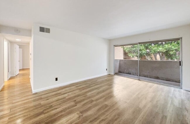 Photo - 2 Bedroom, 2 Bathroom South Coast Villas Ground Floor Condo