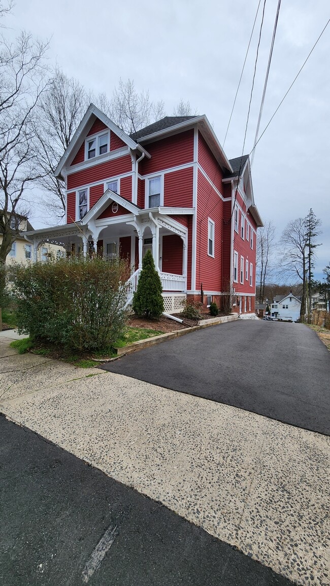 Photo - 126 Winthrop St