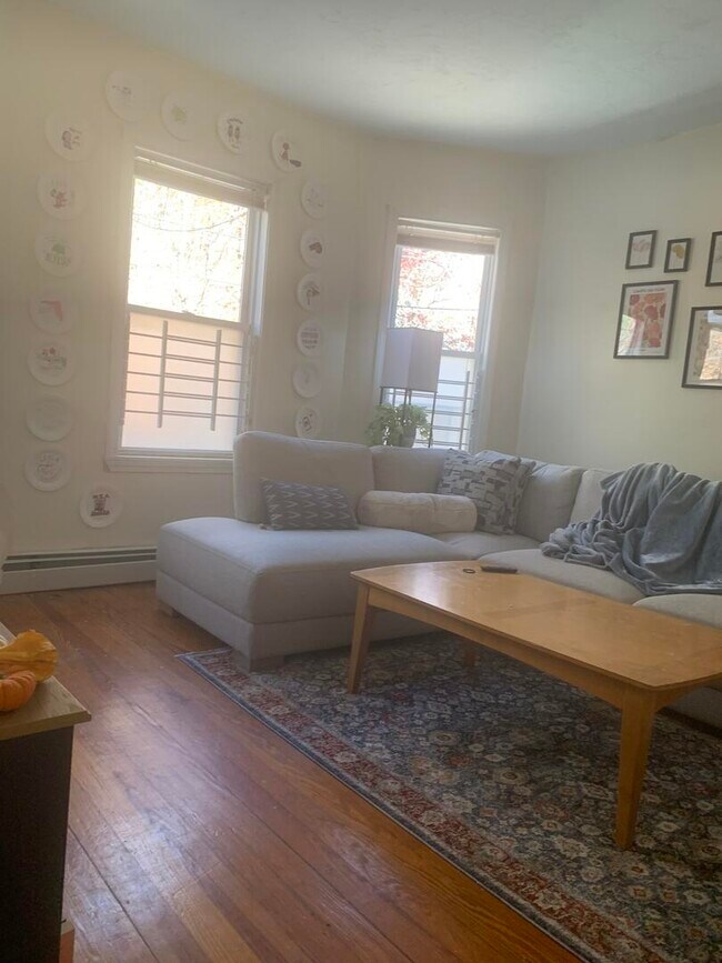 Photo - 22 Fisher Ave Unit 3